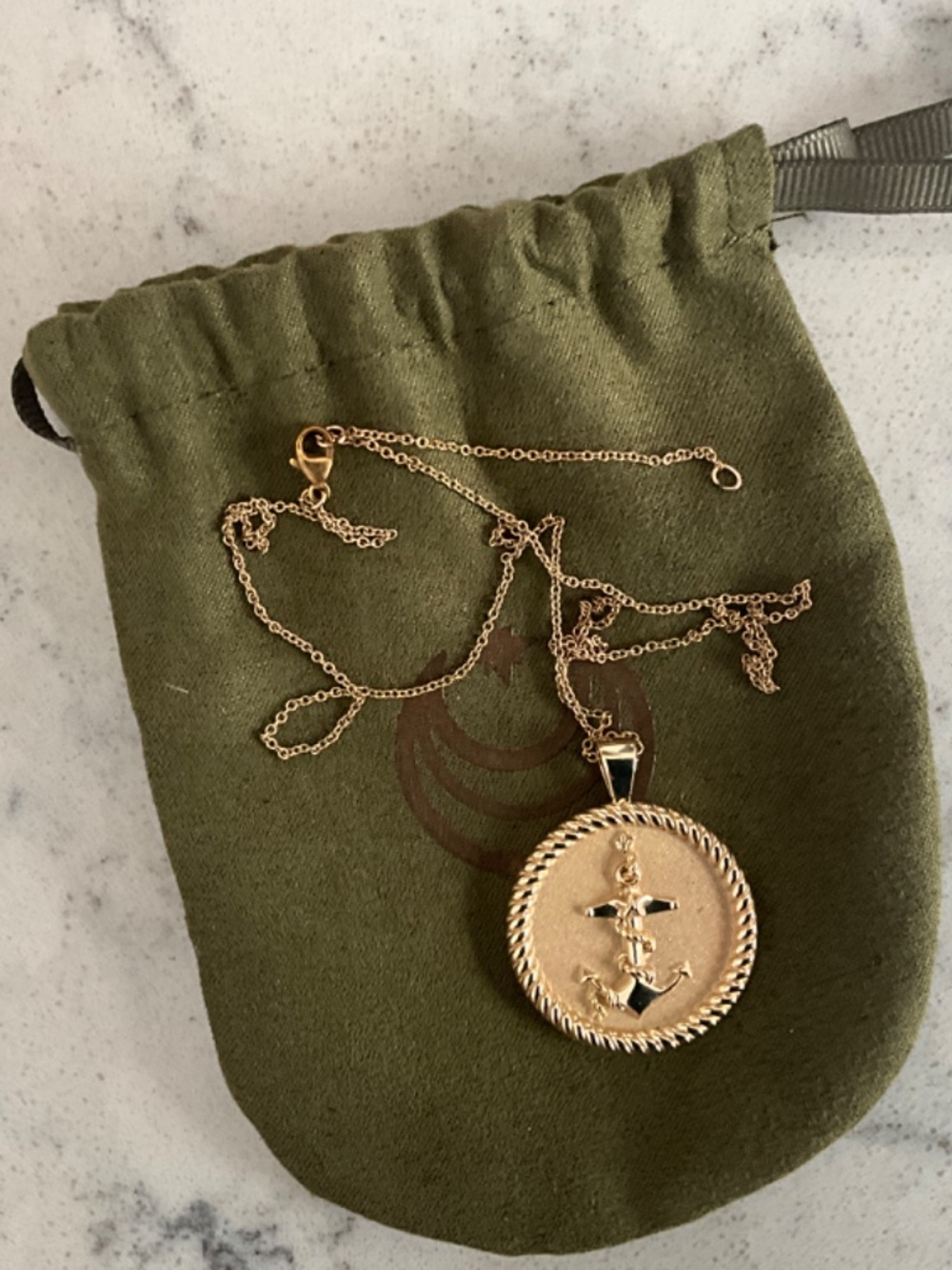 Jane Win Jewelry STRONG Original Pendant Coin (Anchor) 14K Gold Plated - Picture 11 of 12